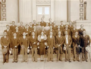 Homecoming photo of UA Law Class of 1931.