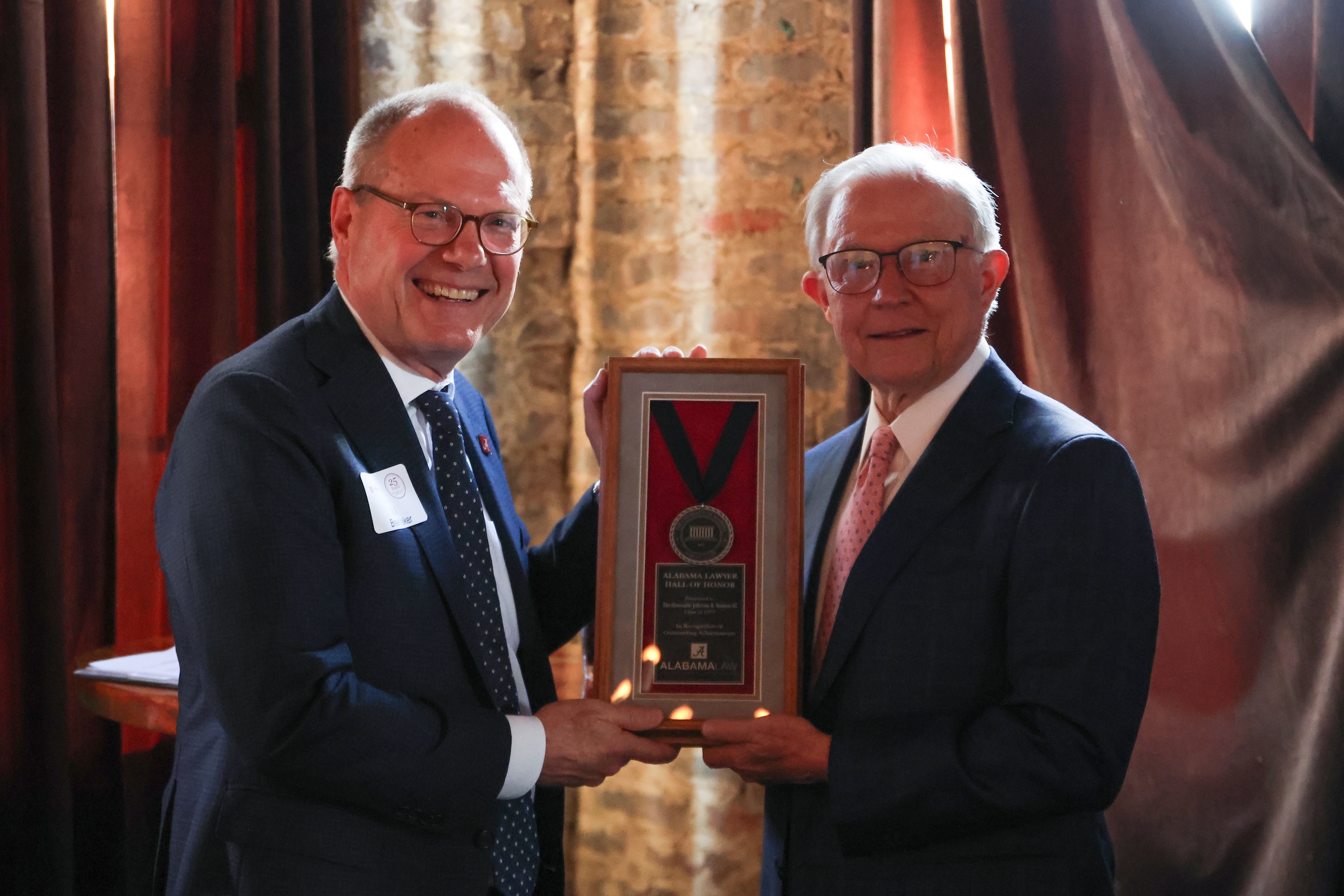Dean Bill Brewbaker of The University of Alabama School of Law presented Jeff Sessions with an Alabama Lawyer Hall of Honor award.